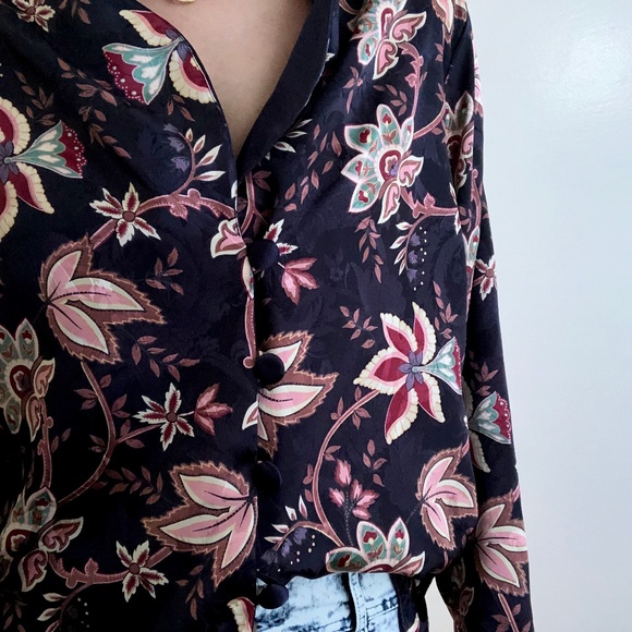 Victoria's Secret Tops - VS/ oversized silky pj blouse